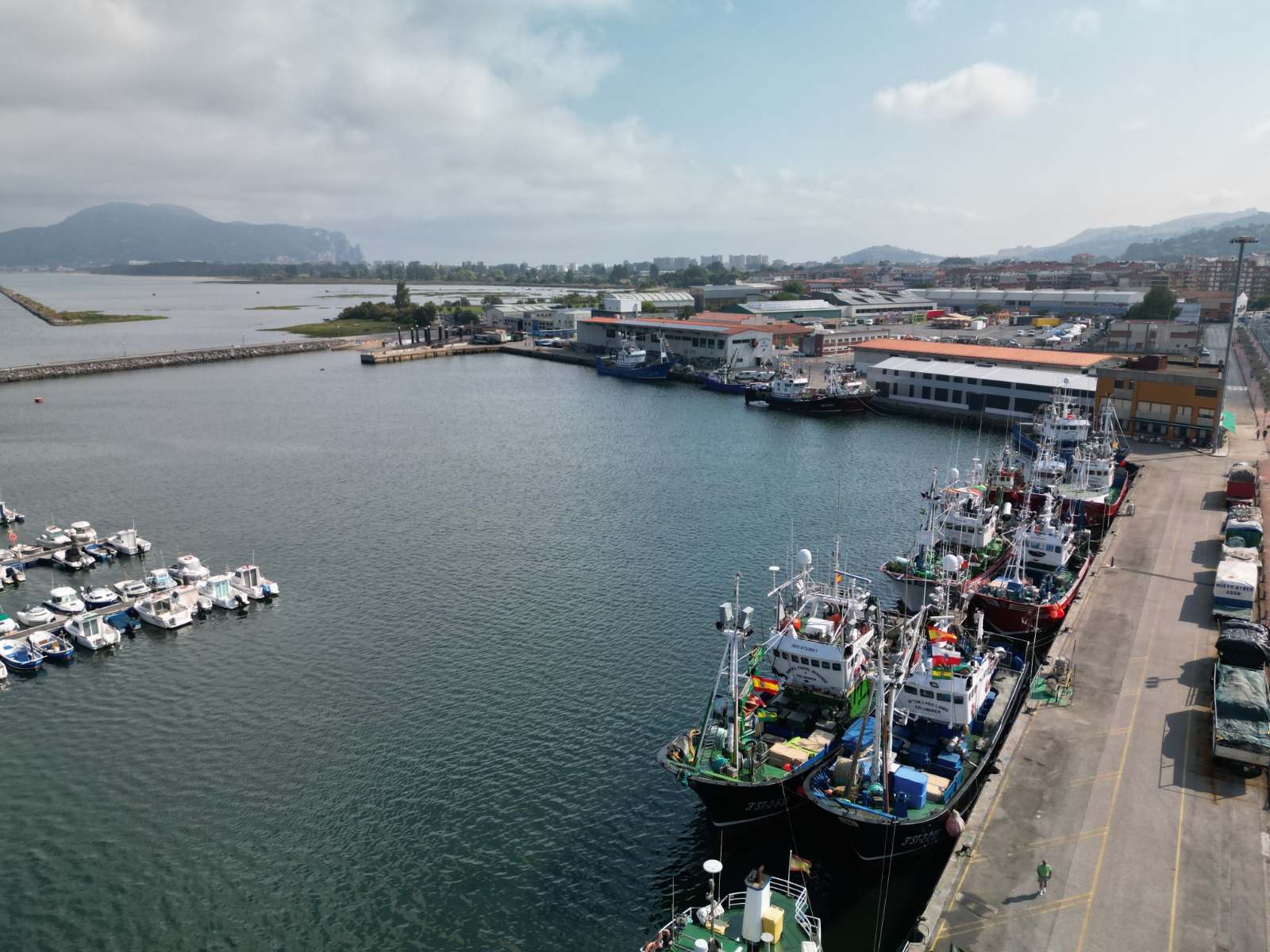 
barcos01                    
